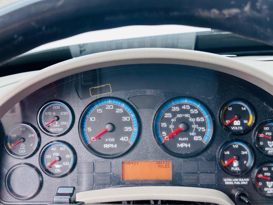 2018 International 4300 26 FEET DRY BOX  + CUMMINS  + LIFT GATE + NO CDL, available for sale in South Amboy, New Jersey | NJ Truck Spot. South Amboy, New Jersey 2018 International 4300 26 FEET DRY BOX  + CUMMINS  + LIFT GATE + NO CDL, available for sale in South Amboy, New Jersey | NJ Truck Spot. South Amboy, New Jersey