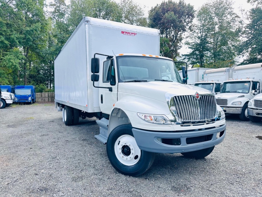 2018 International 4300 26 FEET DRY BOX  + CUMMINS  + LIFT GATE + NO CDL, available for sale in South Amboy, New Jersey | NJ Truck Spot. South Amboy, New Jersey 2018 International 4300 26 FEET DRY BOX  + CUMMINS  + LIFT GATE + NO CDL, available for sale in South Amboy, New Jersey | NJ Truck Spot. South Amboy, New Jersey