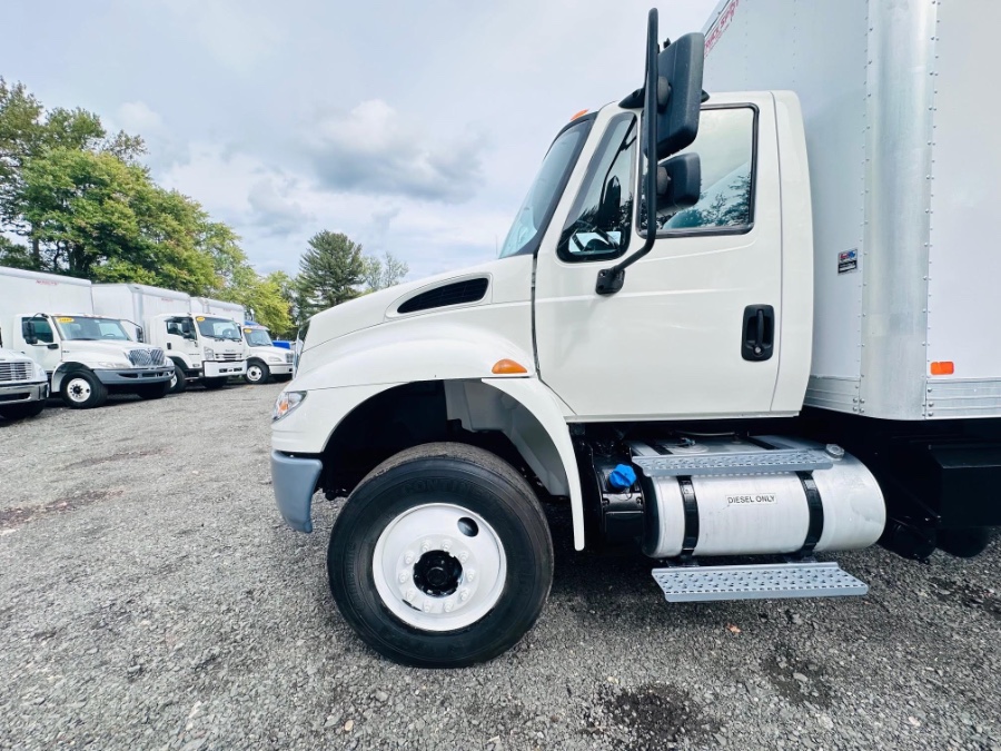 2018 International 4300 26 FEET DRY BOX  + CUMMINS  + LIFT GATE + NO CDL, available for sale in South Amboy, New Jersey | NJ Truck Spot. South Amboy, New Jersey 2018 International 4300 26 FEET DRY BOX  + CUMMINS  + LIFT GATE + NO CDL, available for sale in South Amboy, New Jersey | NJ Truck Spot. South Amboy, New Jersey