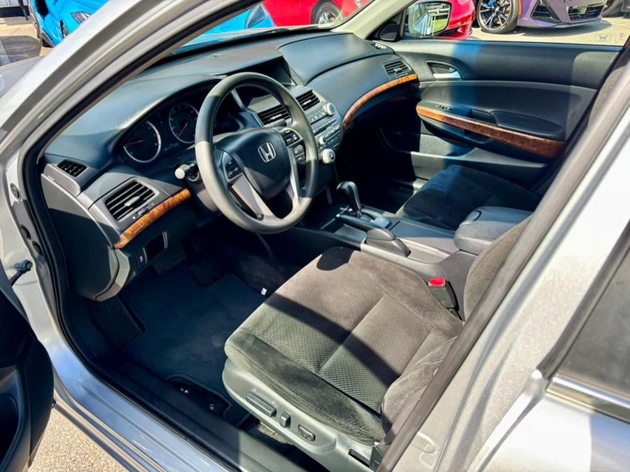 2011 Honda Accord EX photo 11