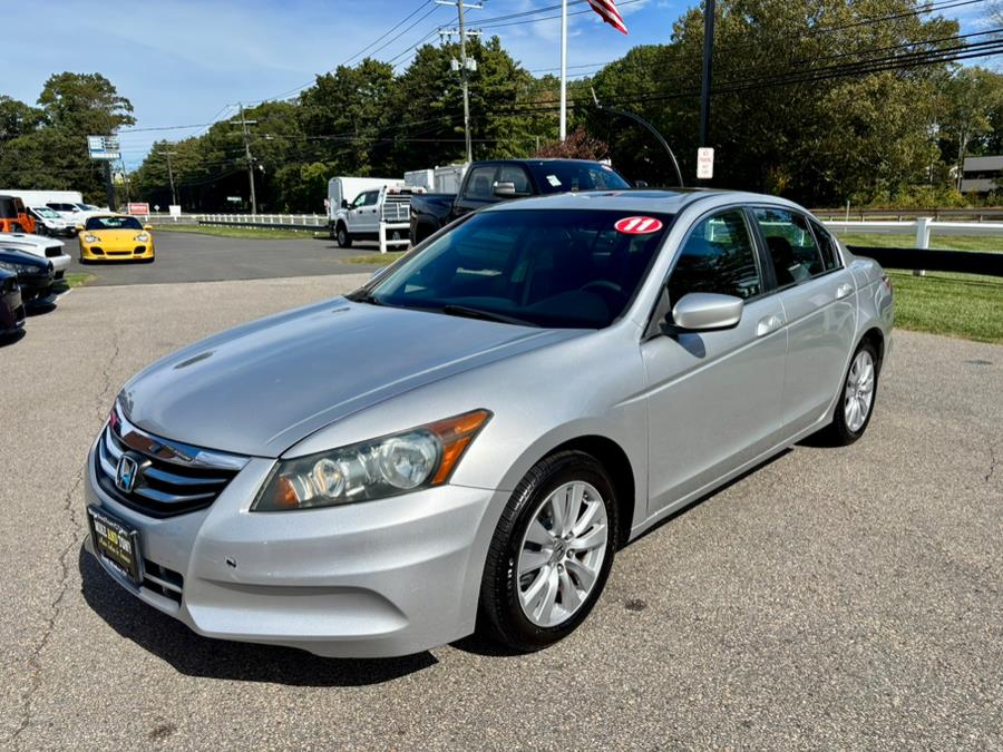 Used 2011 Honda Accord Sdn in South Windsor, Connecticut | Mike And Tony Auto Sales, Inc. South Windsor, Connecticut