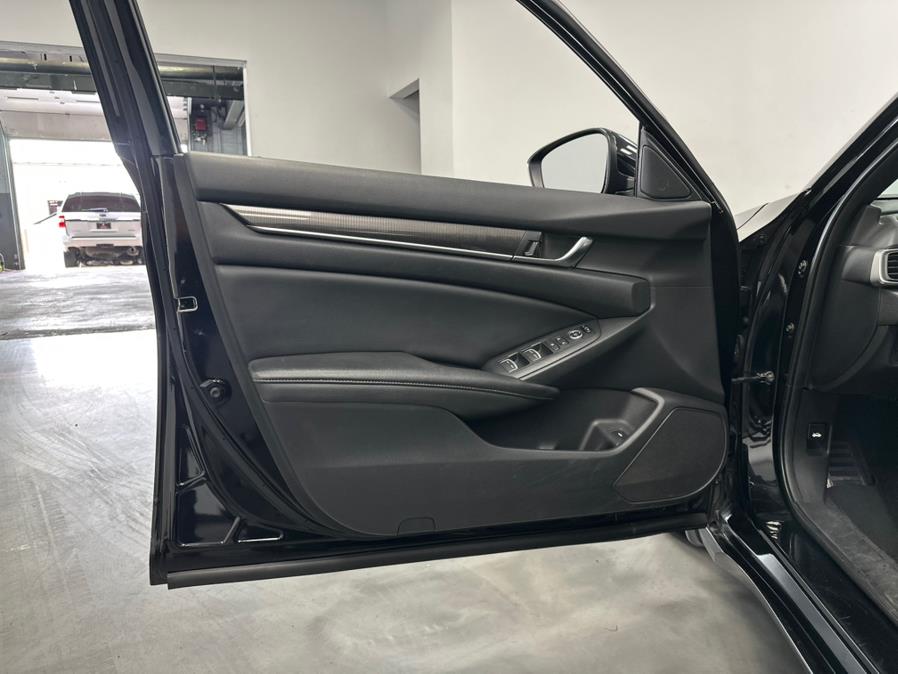 2019 Honda Accord Sedan Sport 1.5T CVT, available for sale in Elizabeth, New Jersey | M Auto Group. Elizabeth, New Jersey 2019 Honda Accord Sedan Sport 1.5T CVT, available for sale in Elizabeth, New Jersey | M Auto Group. Elizabeth, New Jersey