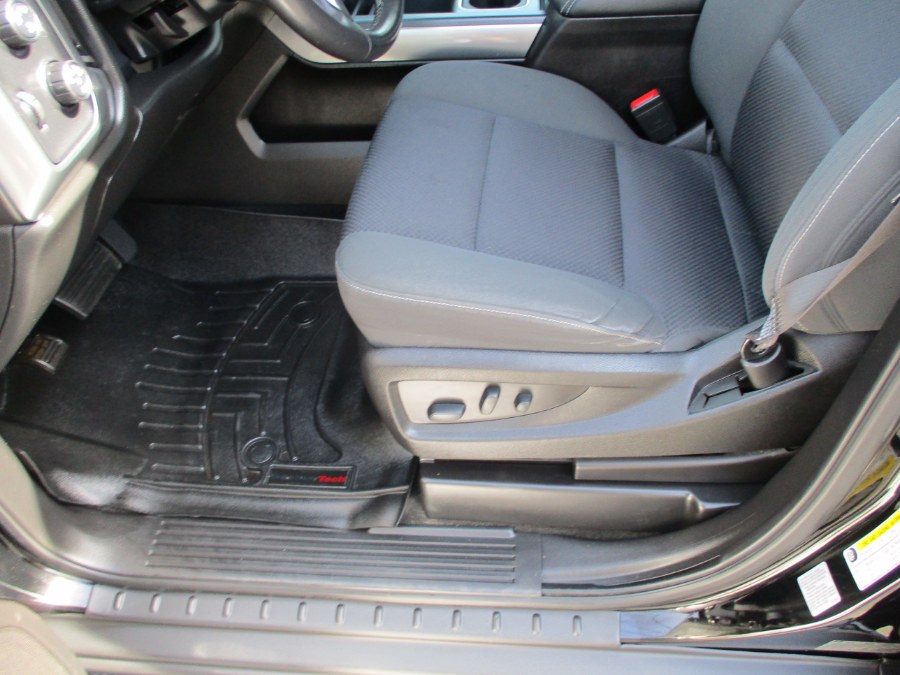 2017 Chevrolet Silverado 1500 4WD Double Cab 143.5" LT w/2LT, available for sale in Suffield, Connecticut | Suffield Auto LLC. Suffield, Connecticut 2017 Chevrolet Silverado 1500 4WD Double Cab 143.5" LT w/2LT, available for sale in Suffield, Connecticut | Suffield Auto LLC. Suffield, Connecticut