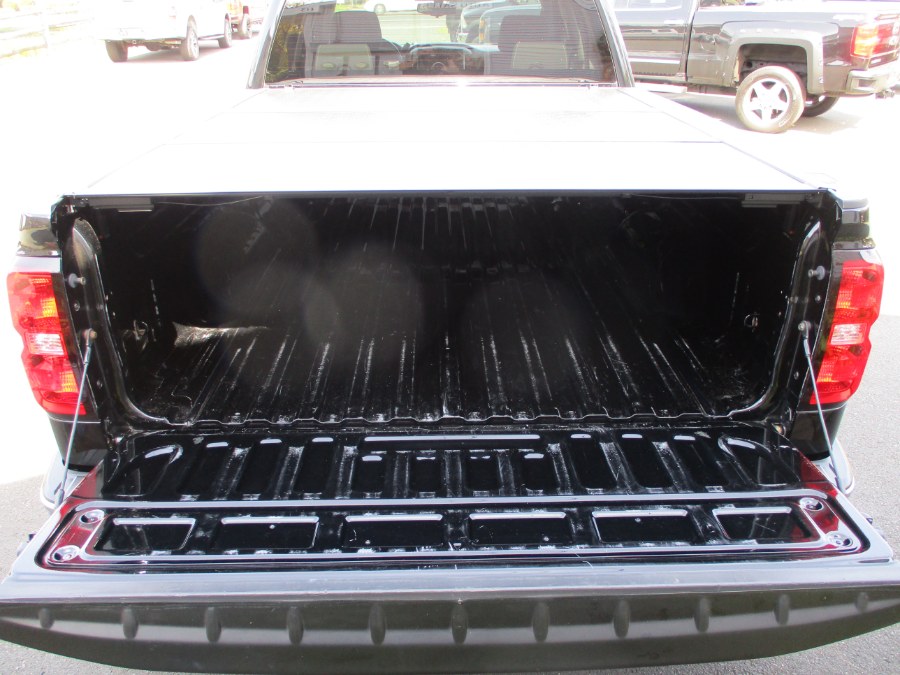 2017 Chevrolet Silverado 1500 4WD Double Cab 143.5" LT w/2LT, available for sale in Suffield, Connecticut | Suffield Auto LLC. Suffield, Connecticut 2017 Chevrolet Silverado 1500 4WD Double Cab 143.5" LT w/2LT, available for sale in Suffield, Connecticut | Suffield Auto LLC. Suffield, Connecticut
