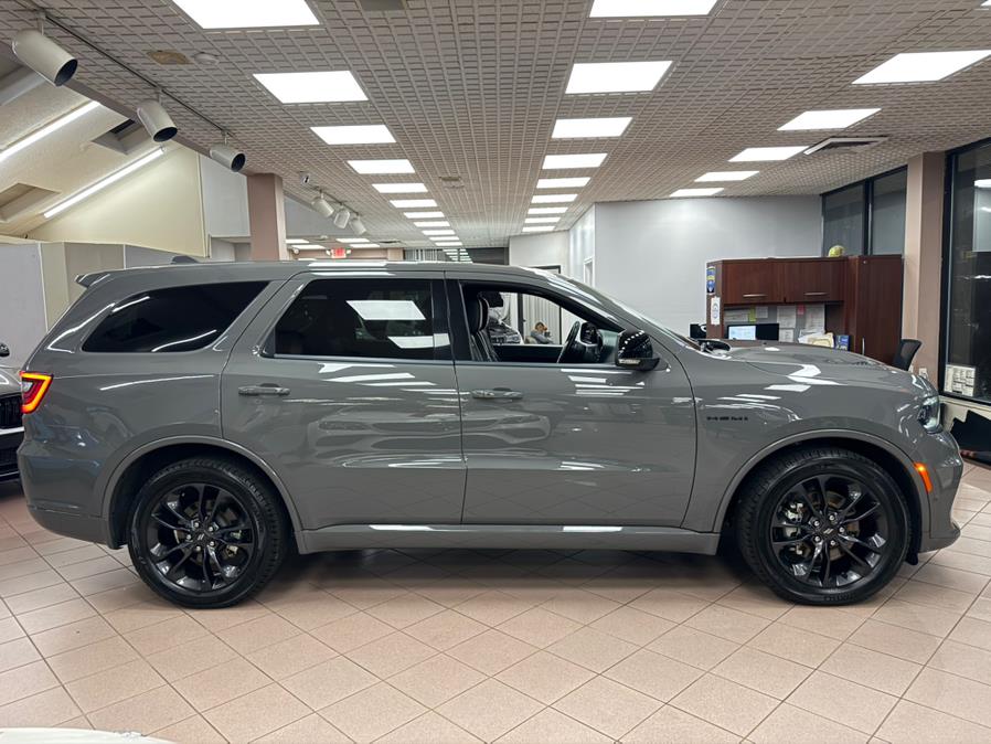 2022 Dodge Durango R/T AWD, available for sale in Massapequa Park, New York | Power Motors East. Massapequa Park, New York 2022 Dodge Durango R/T AWD, available for sale in Massapequa Park, New York | Power Motors East. Massapequa Park, New York
