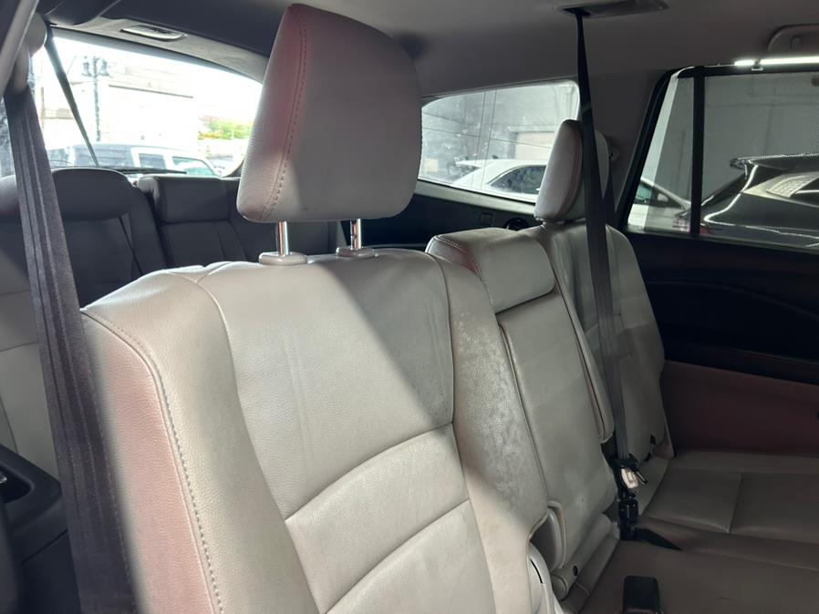 2018 Honda Pilot Touring AWD, available for sale in Garfield, New Jersey | Urban Motors Collection. Garfield, New Jersey 2018 Honda Pilot Touring AWD, available for sale in Garfield, New Jersey | Urban Motors Collection. Garfield, New Jersey
