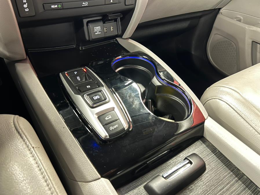 2018 Honda Pilot Touring AWD, available for sale in Garfield, New Jersey | Urban Motors Collection. Garfield, New Jersey 2018 Honda Pilot Touring AWD, available for sale in Garfield, New Jersey | Urban Motors Collection. Garfield, New Jersey