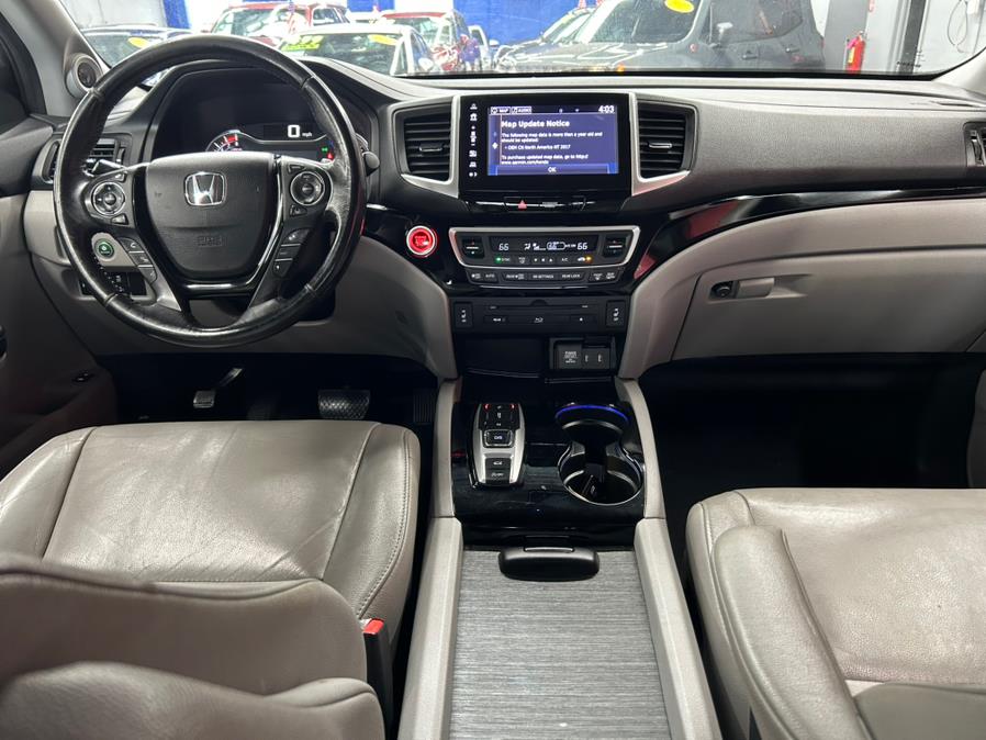 2018 Honda Pilot Touring AWD, available for sale in Garfield, New Jersey | Urban Motors Collection. Garfield, New Jersey 2018 Honda Pilot Touring AWD, available for sale in Garfield, New Jersey | Urban Motors Collection. Garfield, New Jersey