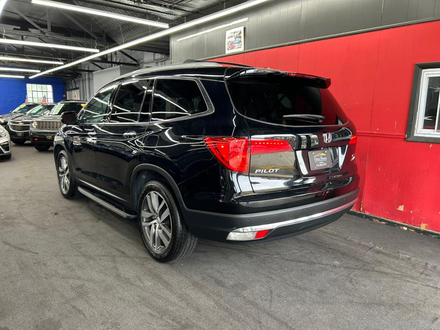 2018 Honda Pilot Touring AWD, available for sale in Garfield, New Jersey | Urban Motors Collection. Garfield, New Jersey 2018 Honda Pilot Touring AWD, available for sale in Garfield, New Jersey | Urban Motors Collection. Garfield, New Jersey