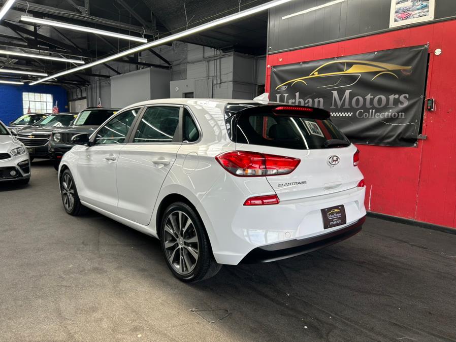 2018 Hyundai Elantra GT photo 4