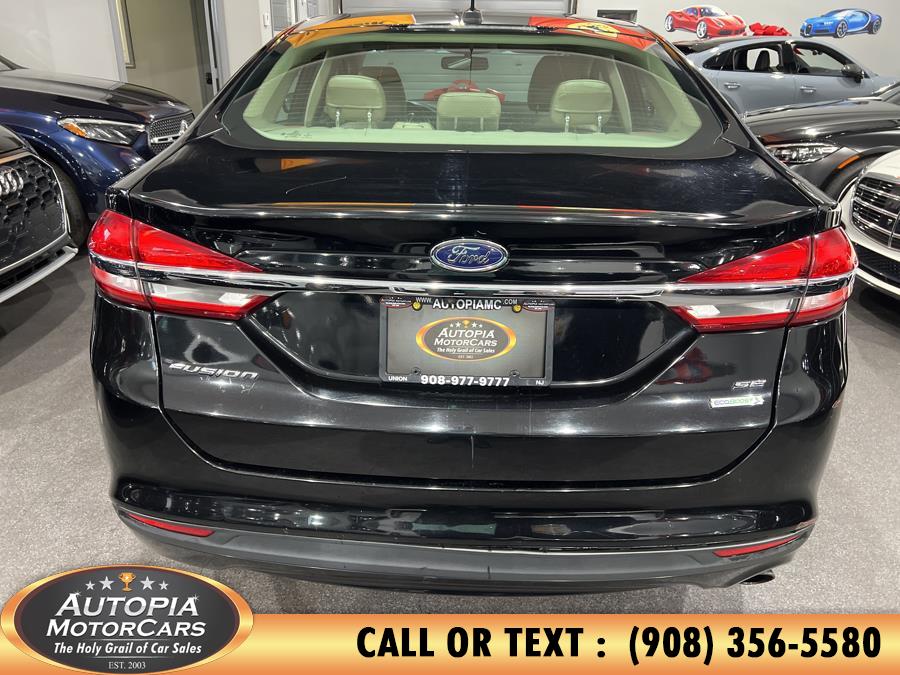 2017 Ford Fusion SE photo 5