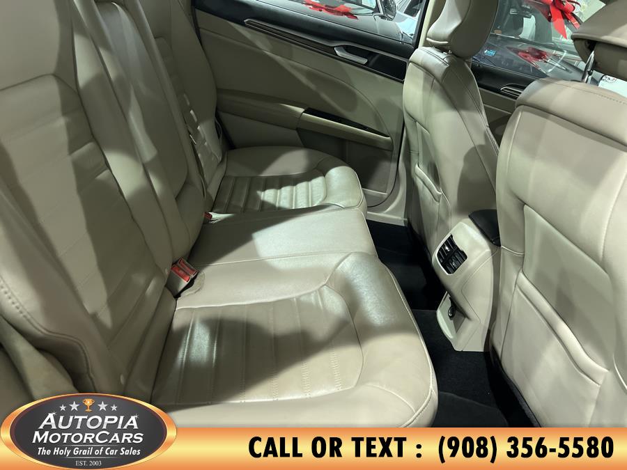 2017 Ford Fusion SE photo 13