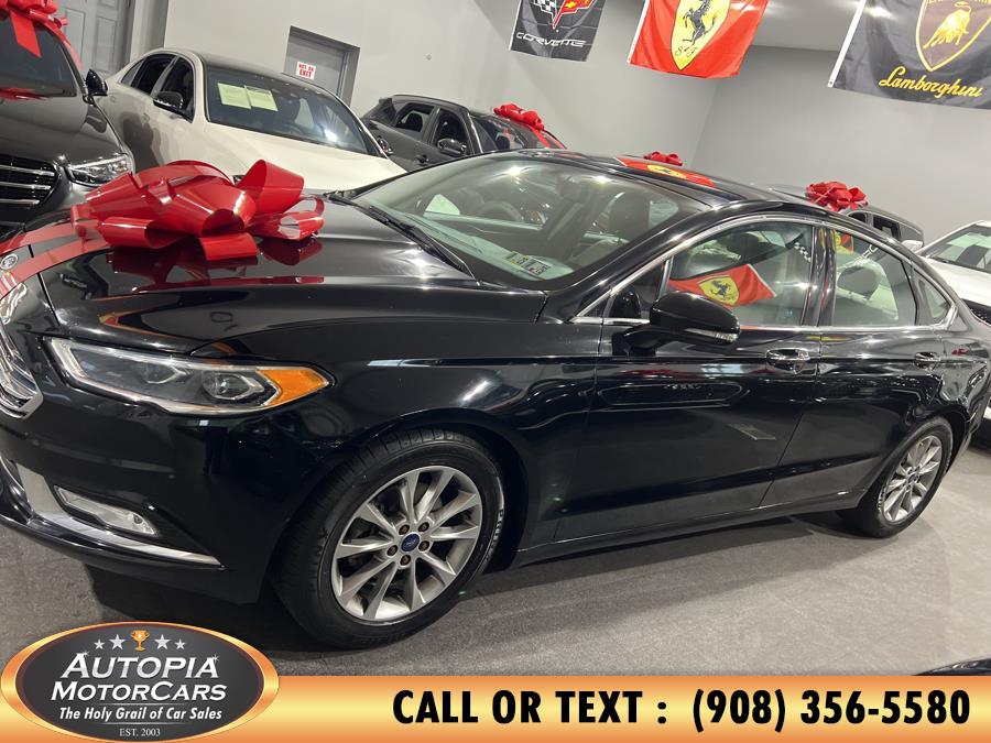 2017 Ford Fusion SE photo 3