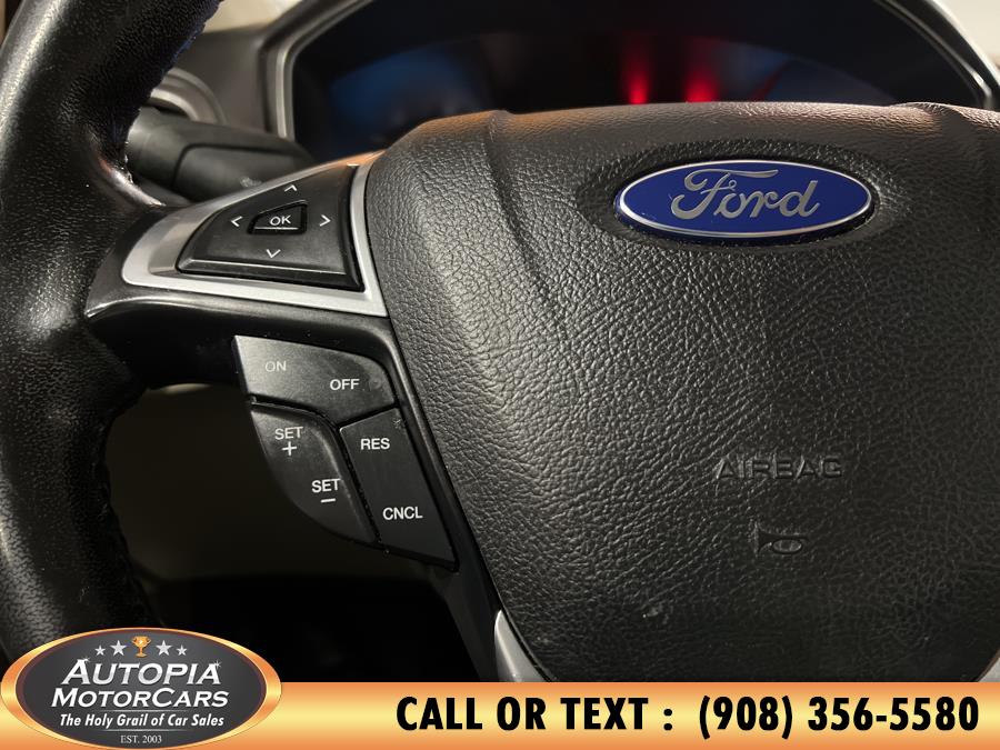 2017 Ford Fusion SE photo 22