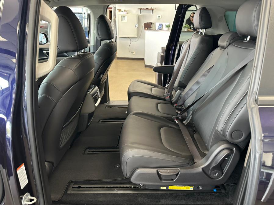 2025 Kia Carnival LXS FWD, available for sale in Inwood, New York | 5 Towns Drive. Inwood, New York 2025 Kia Carnival LXS FWD, available for sale in Inwood, New York | 5 Towns Drive. Inwood, New York