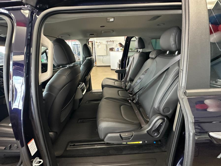 2025 Kia Carnival LXS FWD, available for sale in Inwood, New York | 5 Towns Drive. Inwood, New York 2025 Kia Carnival LXS FWD, available for sale in Inwood, New York | 5 Towns Drive. Inwood, New York