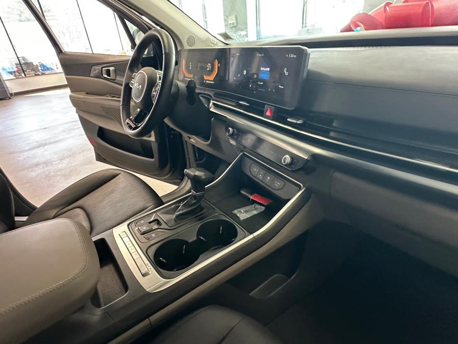 2025 Kia Carnival LXS FWD, available for sale in Inwood, New York | 5 Towns Drive. Inwood, New York 2025 Kia Carnival LXS FWD, available for sale in Inwood, New York | 5 Towns Drive. Inwood, New York