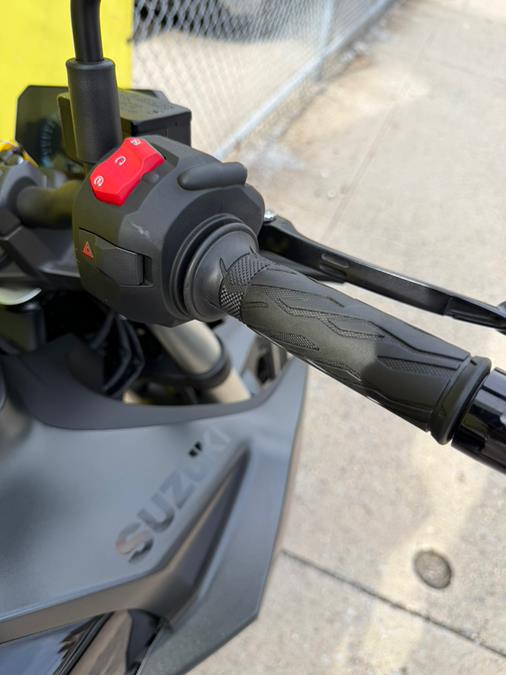 2023 SUZUKI GSX-8S ABS, available for sale in Brooklyn, New York | Autoforward Motors Inc.. Brooklyn, New York 2023 SUZUKI GSX-8S ABS, available for sale in Brooklyn, New York | Autoforward Motors Inc.. Brooklyn, New York