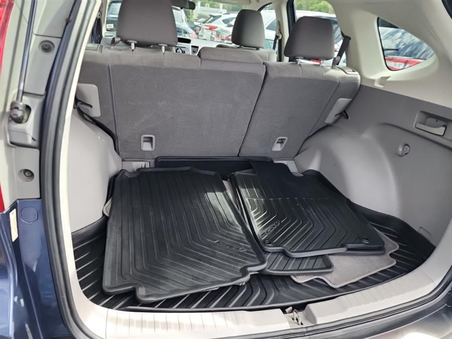 2013 Honda CR-V LX photo 29