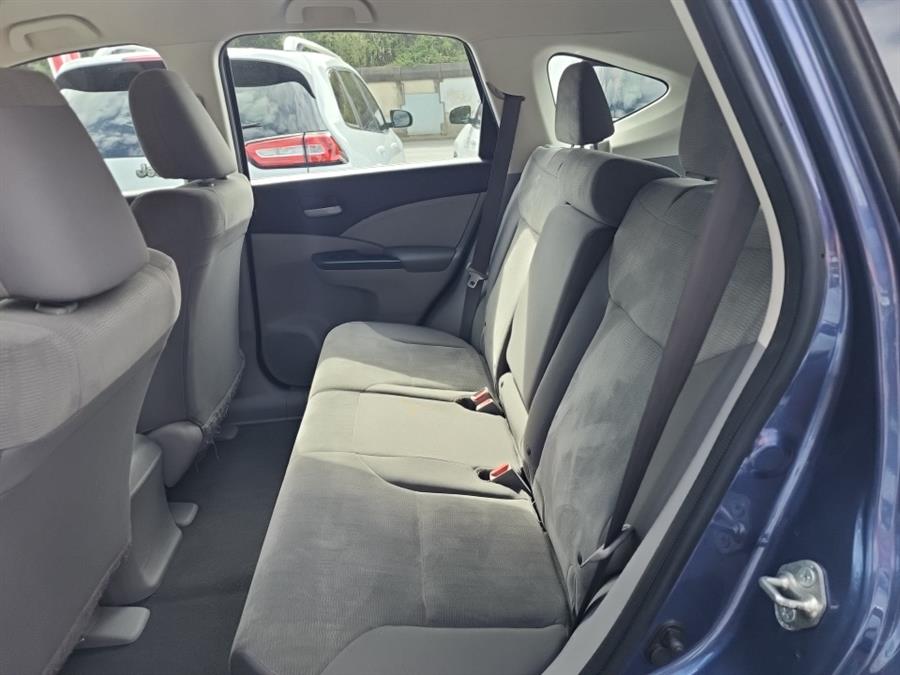 2013 Honda CR-V LX photo 27