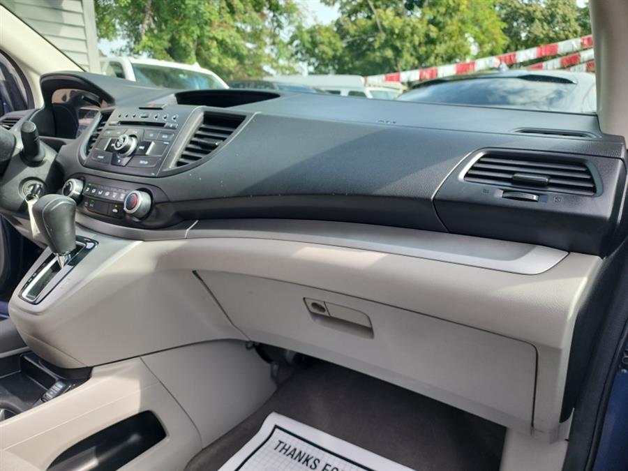 2013 Honda CR-V LX photo 35