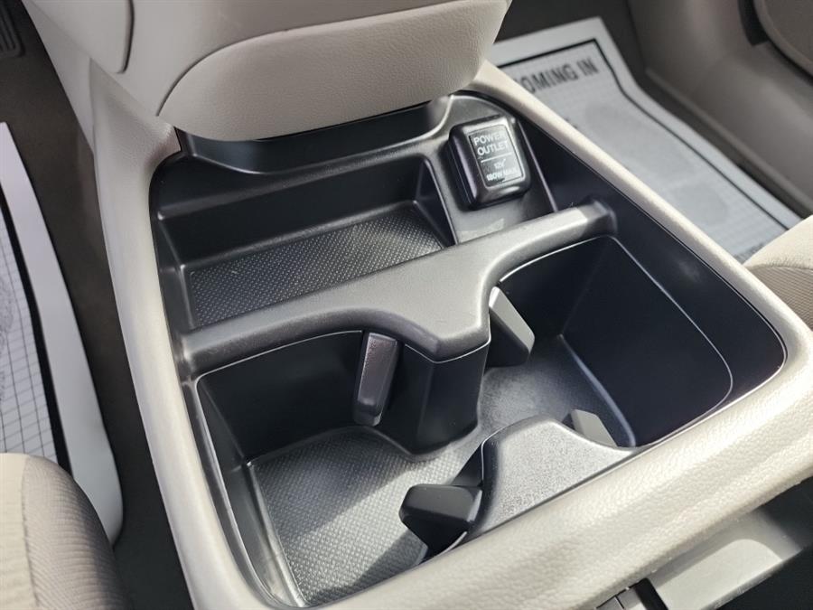 2013 Honda CR-V LX photo 18