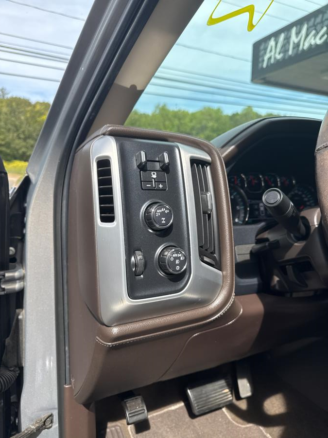 2017 GMC Sierra 1500 4WD Double Cab 143.5" SLT, available for sale in Branford, Connecticut | Al Mac Motors 2. Branford, Connecticut 2017 GMC Sierra 1500 4WD Double Cab 143.5" SLT, available for sale in Branford, Connecticut | Al Mac Motors 2. Branford, Connecticut