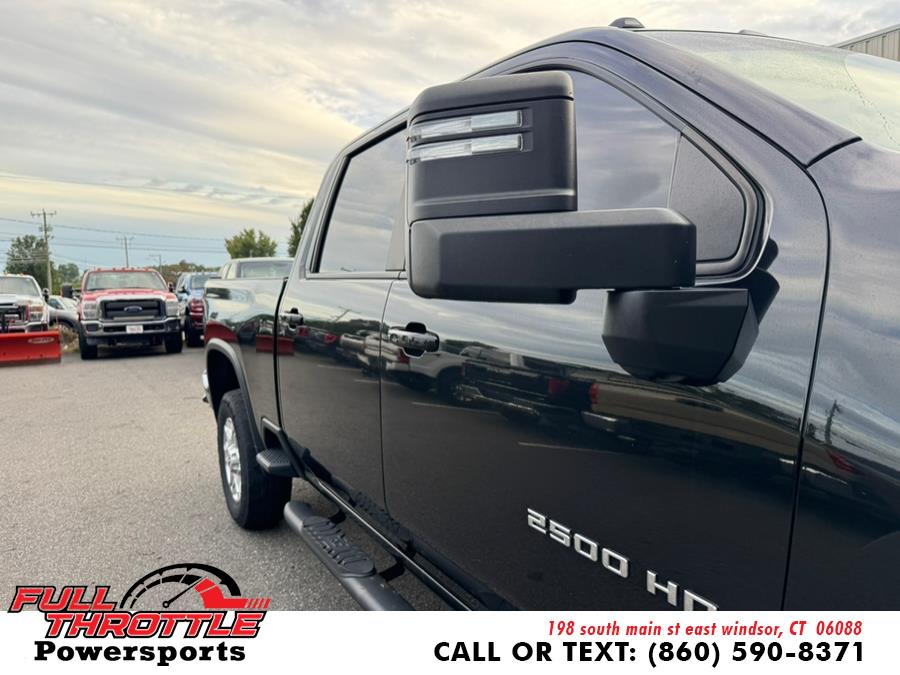 2022 Chevrolet Silverado 2500HD 4WD Crew Cab 159" LT, available for sale in East Windsor, Connecticut | Full Throttle Power Sports LLC. East Windsor, Connecticut 2022 Chevrolet Silverado 2500HD 4WD Crew Cab 159" LT, available for sale in East Windsor, Connecticut | Full Throttle Power Sports LLC. East Windsor, Connecticut
