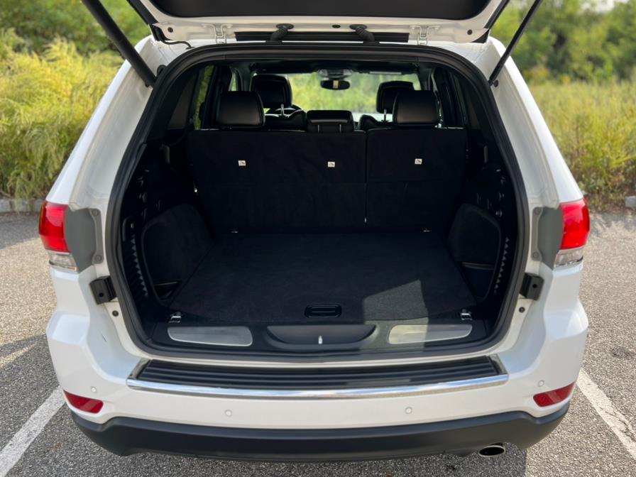 2018 Jeep Grand Cherokee Limited 4x4, available for sale in Paterson, New Jersey | Speedway Motors LLC. Paterson, New Jersey 2018 Jeep Grand Cherokee Limited 4x4, available for sale in Paterson, New Jersey | Speedway Motors LLC. Paterson, New Jersey