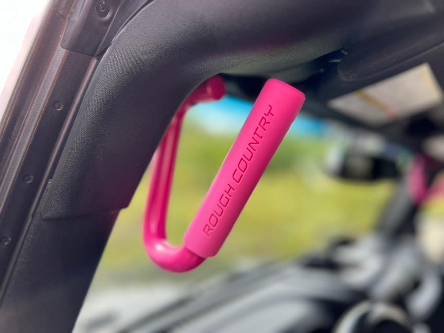 2018 Jeep Wrangler JK Unlimited Sahara 4x4, available for sale in Paterson, New Jersey | Speedway Motors LLC. Paterson, New Jersey 2018 Jeep Wrangler JK Unlimited Sahara 4x4, available for sale in Paterson, New Jersey | Speedway Motors LLC. Paterson, New Jersey