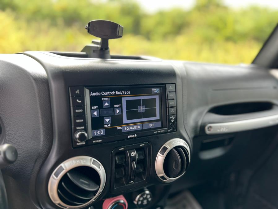 2018 Jeep Wrangler JK Unlimited Sahara 4x4, available for sale in Paterson, New Jersey | Speedway Motors LLC. Paterson, New Jersey 2018 Jeep Wrangler JK Unlimited Sahara 4x4, available for sale in Paterson, New Jersey | Speedway Motors LLC. Paterson, New Jersey