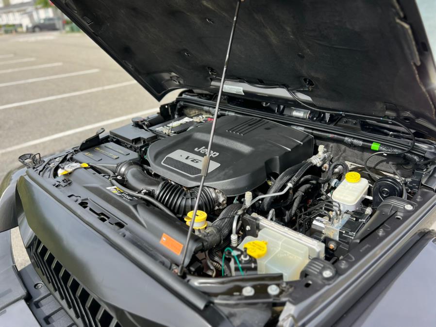2018 Jeep Wrangler JK Unlimited Sahara 4x4, available for sale in Paterson, New Jersey | Speedway Motors LLC. Paterson, New Jersey 2018 Jeep Wrangler JK Unlimited Sahara 4x4, available for sale in Paterson, New Jersey | Speedway Motors LLC. Paterson, New Jersey