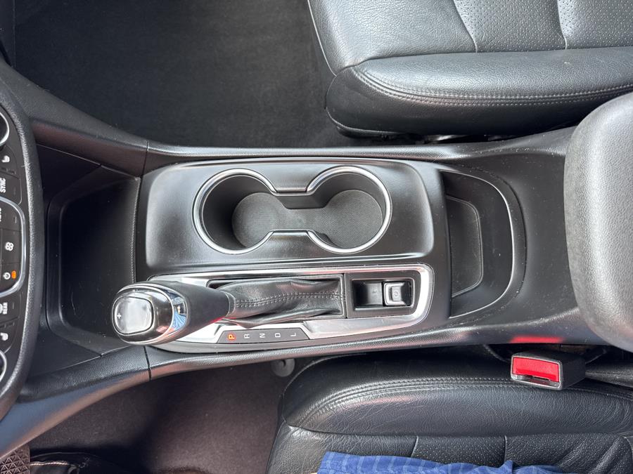 2018 Chevrolet Equinox AWD 4dr 2LT, available for sale in Waterbury, Connecticut | National Auto Brokers, Inc.. Waterbury, Connecticut 2018 Chevrolet Equinox AWD 4dr 2LT, available for sale in Waterbury, Connecticut | National Auto Brokers, Inc.. Waterbury, Connecticut
