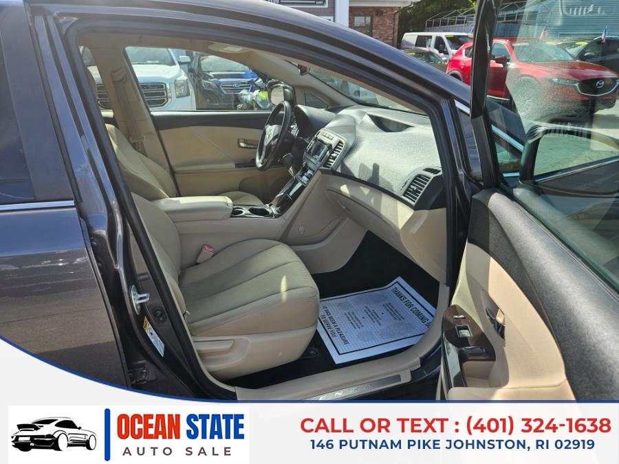 2010 Toyota Venza 4dr Wgn V6 FWD (Natl), available for sale in Johnston, Rhode Island | Ocean State Auto Sales. Johnston, Rhode Island 2010 Toyota Venza 4dr Wgn V6 FWD (Natl), available for sale in Johnston, Rhode Island | Ocean State Auto Sales. Johnston, Rhode Island