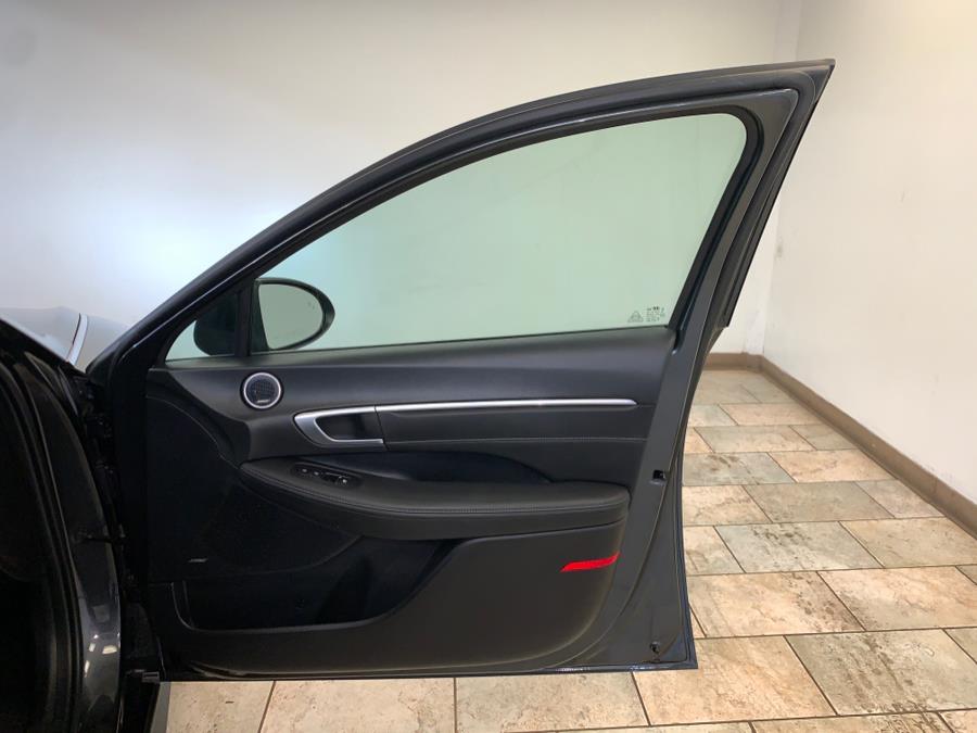 2022 Hyundai Sonata Limited 1.6T, available for sale in Hillside, New Jersey | Euro Lux Auto. Hillside, New Jersey 2022 Hyundai Sonata Limited 1.6T, available for sale in Hillside, New Jersey | Euro Lux Auto. Hillside, New Jersey