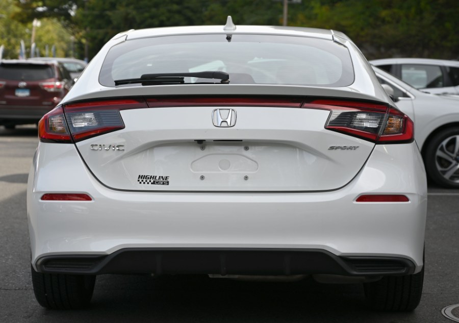 2024 Honda Civic Hatchback Sport photo 4