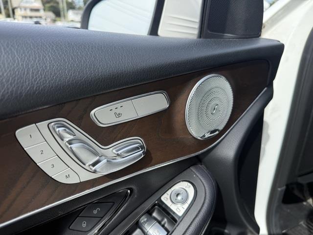 2018 Mercedes-benz Glc GLC 300, available for sale in Stratford, Connecticut | Wiz Leasing Inc. Stratford, Connecticut 2018 Mercedes-benz Glc GLC 300, available for sale in Stratford, Connecticut | Wiz Leasing Inc. Stratford, Connecticut