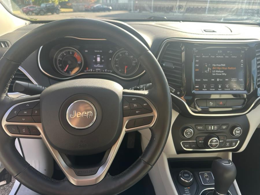 2019 Jeep Cherokee Limited 4x4, available for sale in Agawam, Massachusetts | Malkoon Motors. Agawam, Massachusetts 2019 Jeep Cherokee Limited 4x4, available for sale in Agawam, Massachusetts | Malkoon Motors. Agawam, Massachusetts