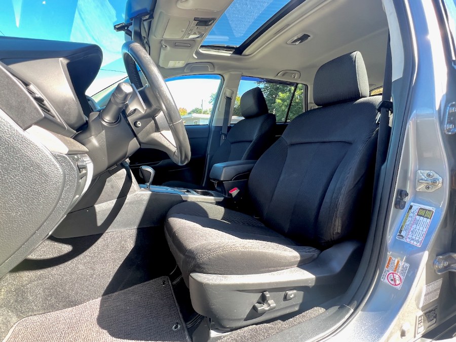 2011 Subaru Outback 4dr Wgn H4 Auto 2.5i Prem AWP/Pwr Moon, available for sale in Manchester, New Hampshire | Second Street Auto Sales Inc. Manchester, New Hampshire 2011 Subaru Outback 4dr Wgn H4 Auto 2.5i Prem AWP/Pwr Moon, available for sale in Manchester, New Hampshire | Second Street Auto Sales Inc. Manchester, New Hampshire