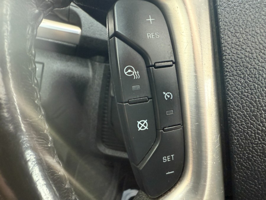 2015 GMC Acadia AWD 4dr Denali, available for sale in Bristol, Connecticut | Bristol Auto Center LLC. Bristol, Connecticut 2015 GMC Acadia AWD 4dr Denali, available for sale in Bristol, Connecticut | Bristol Auto Center LLC. Bristol, Connecticut