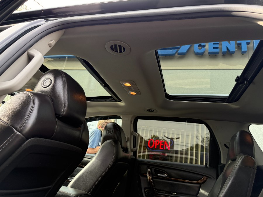 2015 GMC Acadia AWD 4dr Denali, available for sale in Bristol, Connecticut | Bristol Auto Center LLC. Bristol, Connecticut 2015 GMC Acadia AWD 4dr Denali, available for sale in Bristol, Connecticut | Bristol Auto Center LLC. Bristol, Connecticut