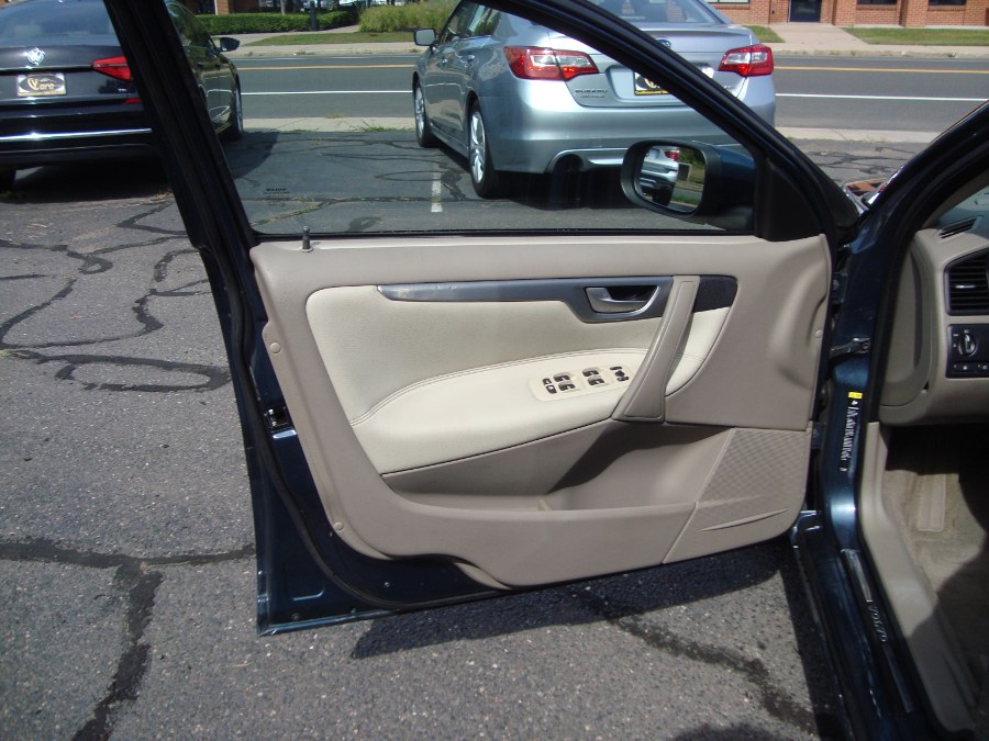 2009 Volvo S60 4dr Sdn 2.5T SE FWD, available for sale in Manchester, Connecticut | Yara Motors. Manchester, Connecticut 2009 Volvo S60 4dr Sdn 2.5T SE FWD, available for sale in Manchester, Connecticut | Yara Motors. Manchester, Connecticut