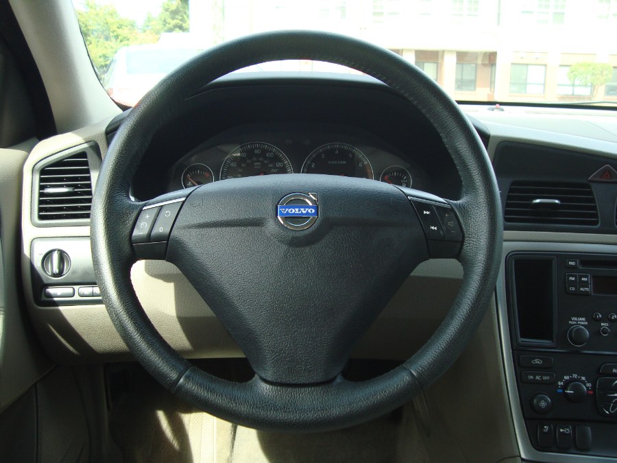 2009 Volvo S60 4dr Sdn 2.5T SE FWD, available for sale in Manchester, Connecticut | Yara Motors. Manchester, Connecticut 2009 Volvo S60 4dr Sdn 2.5T SE FWD, available for sale in Manchester, Connecticut | Yara Motors. Manchester, Connecticut