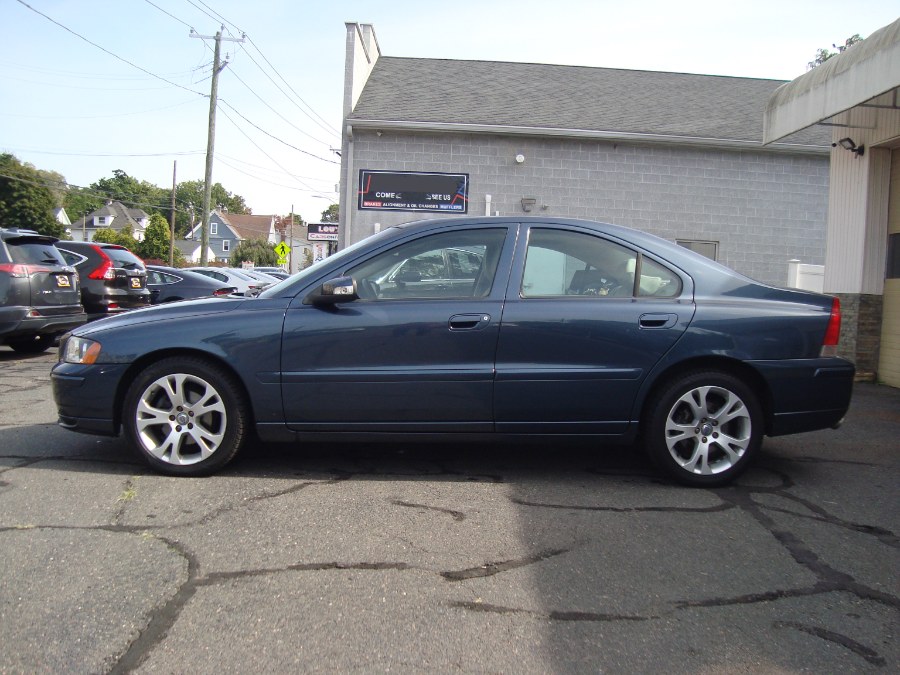 2009 Volvo S60 4dr Sdn 2.5T SE FWD, available for sale in Manchester, Connecticut | Yara Motors. Manchester, Connecticut 2009 Volvo S60 4dr Sdn 2.5T SE FWD, available for sale in Manchester, Connecticut | Yara Motors. Manchester, Connecticut