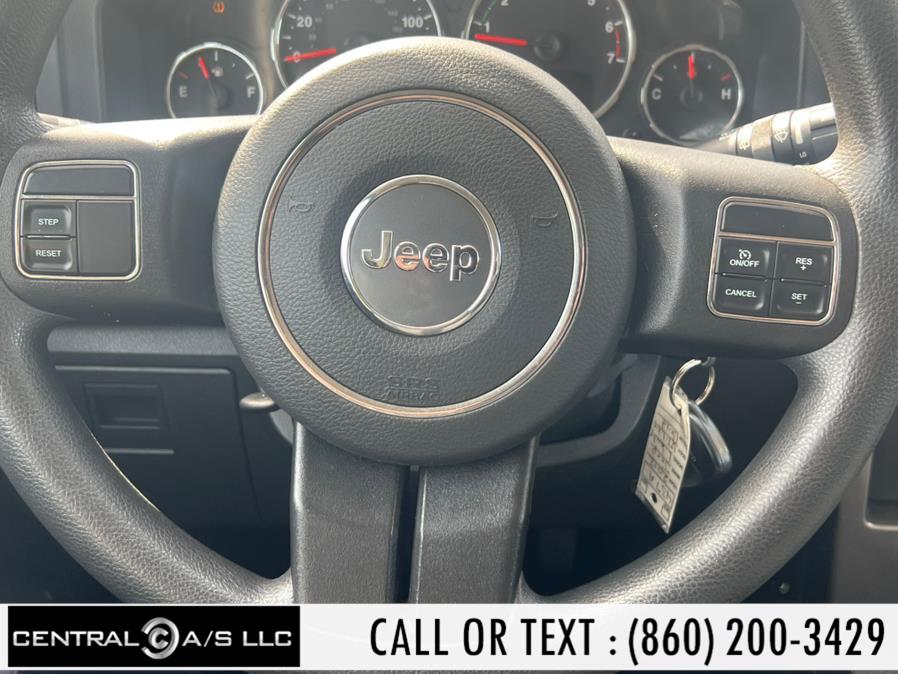 2012 Jeep Liberty Sport photo 15