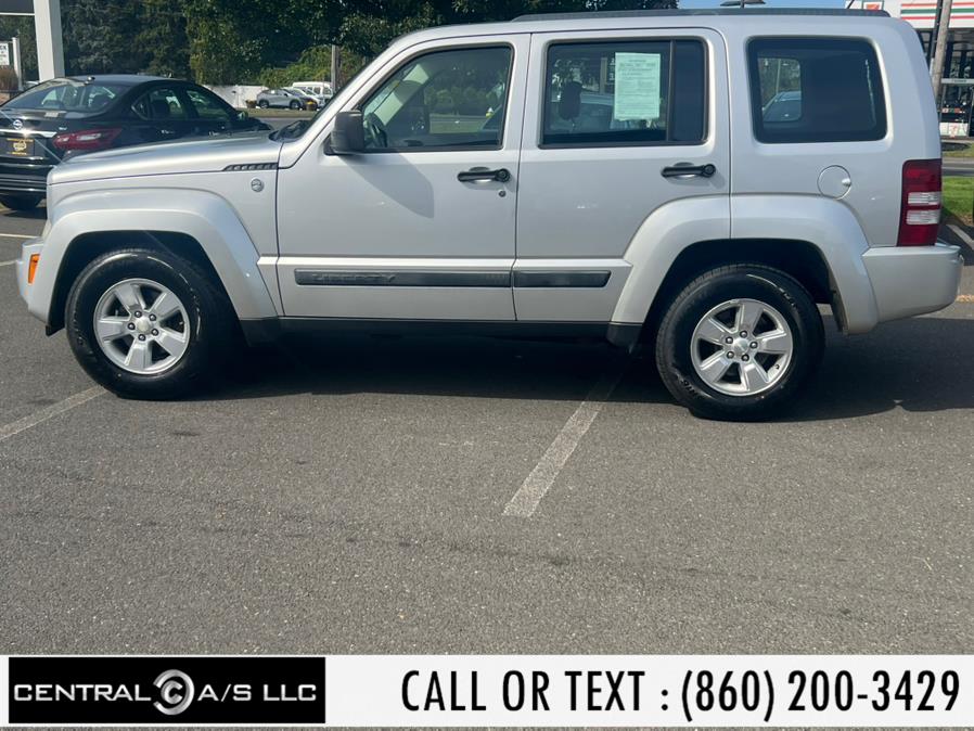 2012 Jeep Liberty Sport photo 8