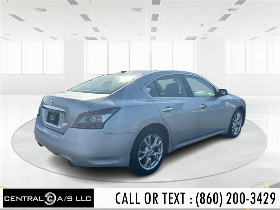 2012 Nissan Maxima SV photo 5