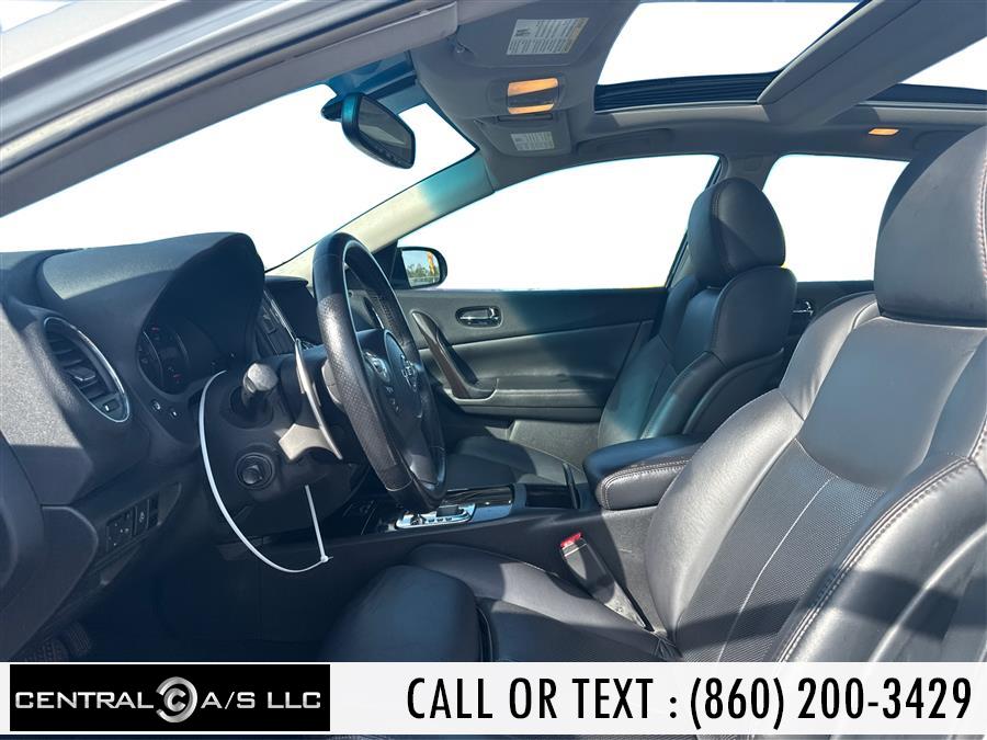 2012 Nissan Maxima SV photo 9