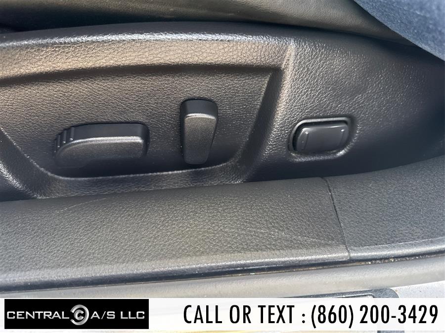 2012 Nissan Maxima SV photo 16