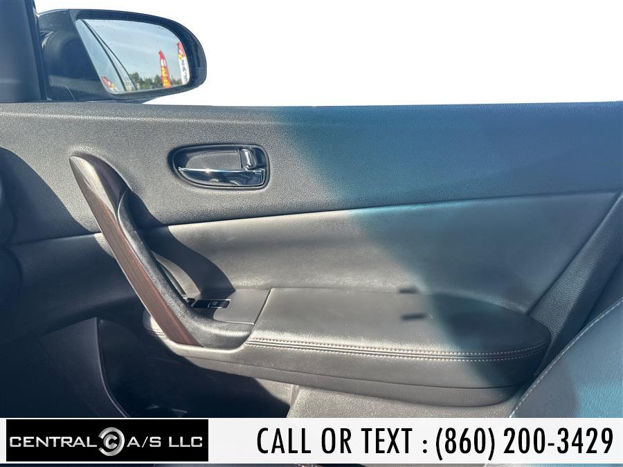2012 Nissan Maxima SV photo 18